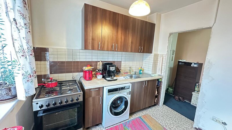 Gara de Nord, Dinicu Golescu